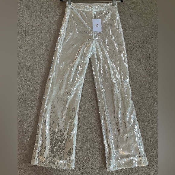 Women’s WAYYF silver sequin pants. Size XS MWT - Picture 1 of 7